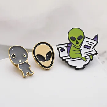 Игли серията Alien, брошки с емайл на Хелоуин, икони за украса на чанти, подаръци за приятели