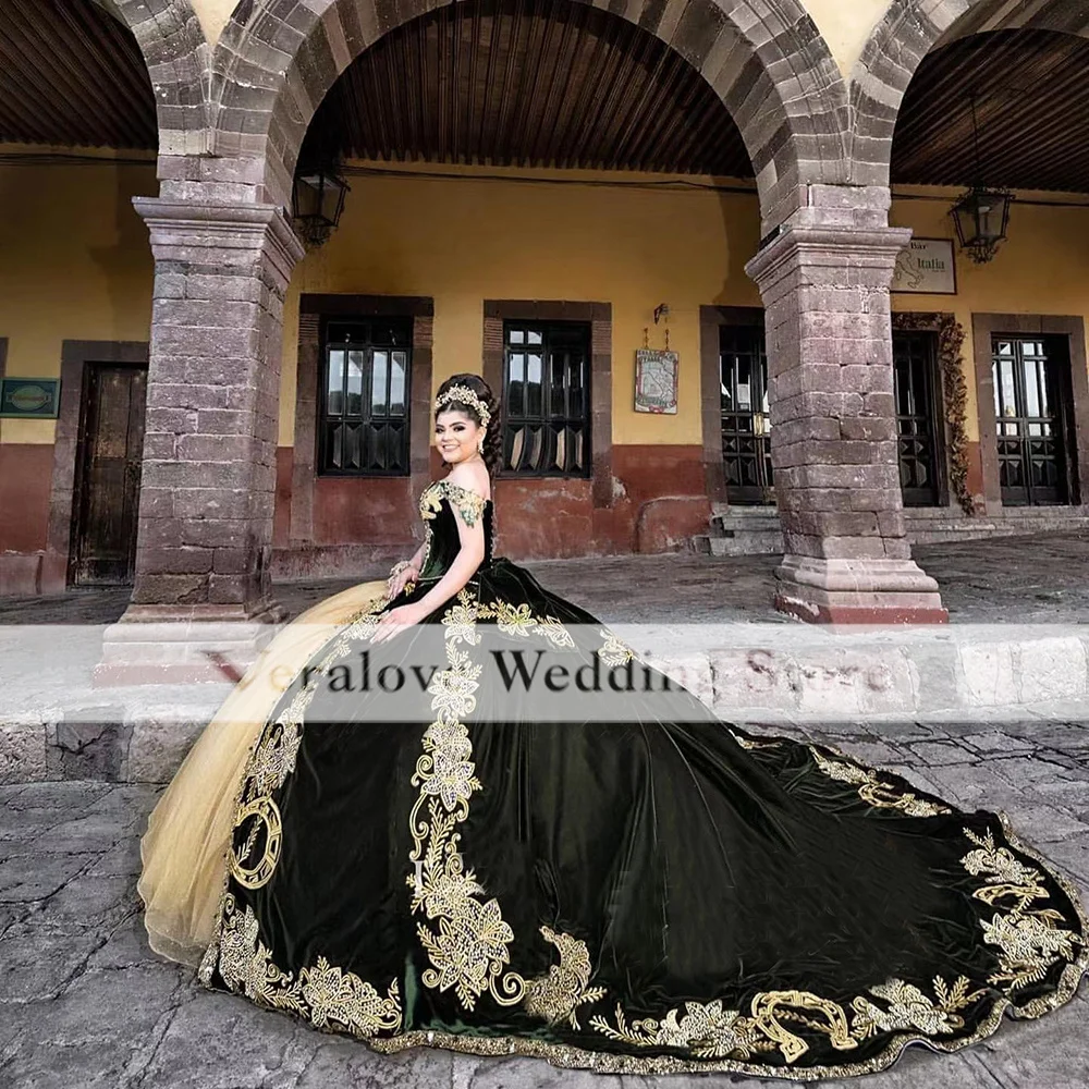 Charro Vestidos De XV Años, Мексикански Пищни дрехи за Момичета, 2022, Дантелено Рокля с Бродерия, тъмно Зелено Кадифе, Скъпа Празнична Облекло 15 Изображение 0