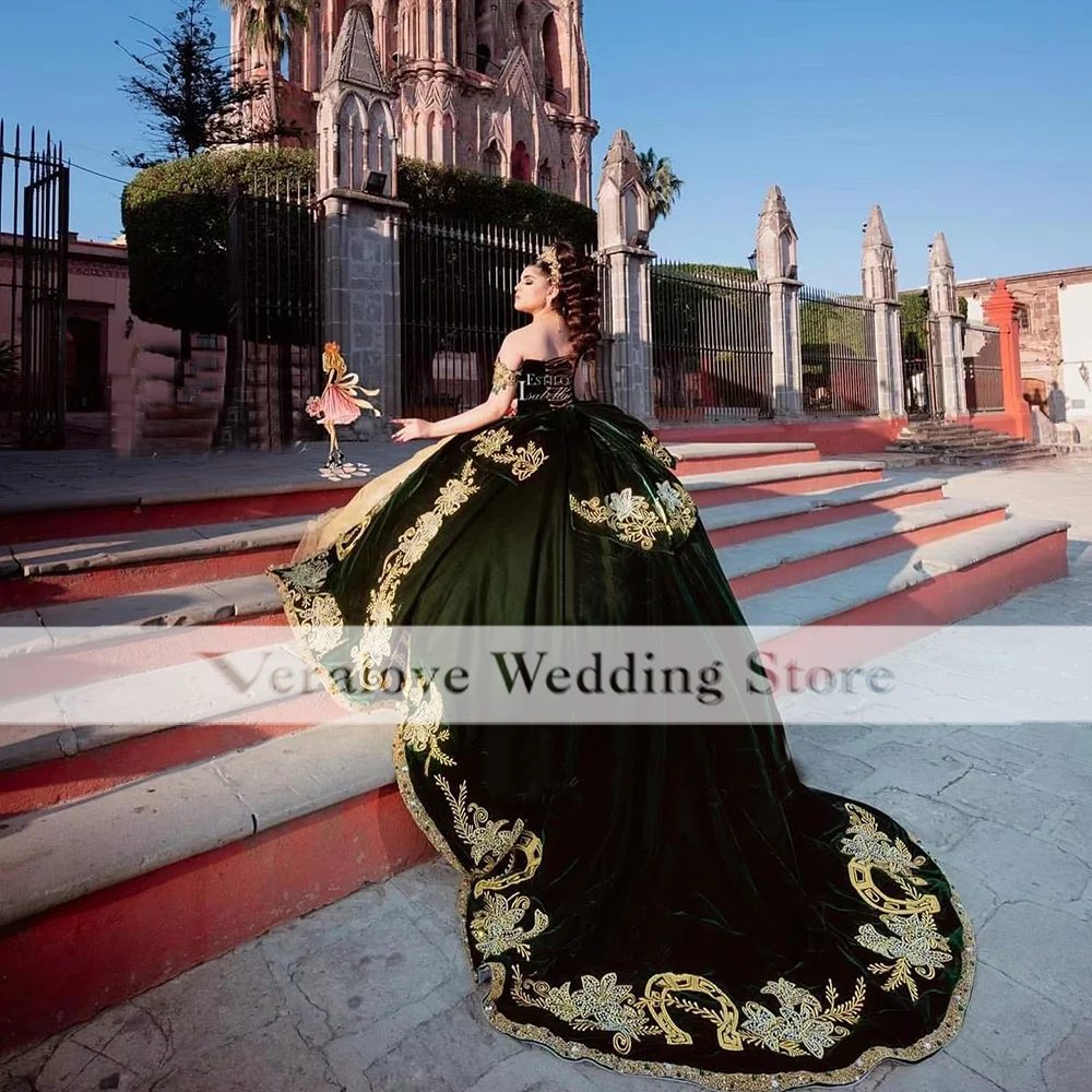 Charro Vestidos De XV Años, Мексикански Пищни дрехи за Момичета, 2022, Дантелено Рокля с Бродерия, тъмно Зелено Кадифе, Скъпа Празнична Облекло 15 Изображение 4